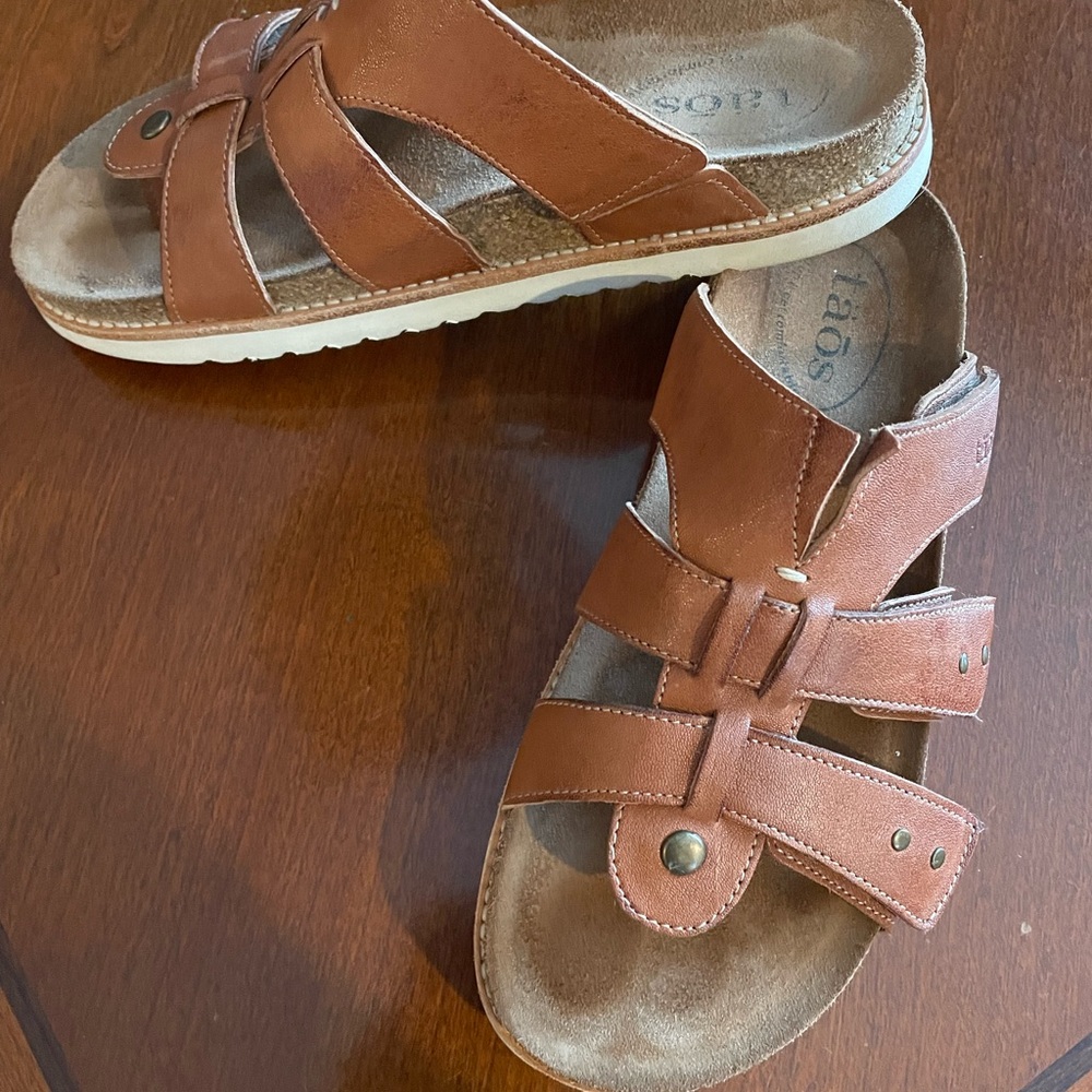 Taos Sandals, Size 7 (38)